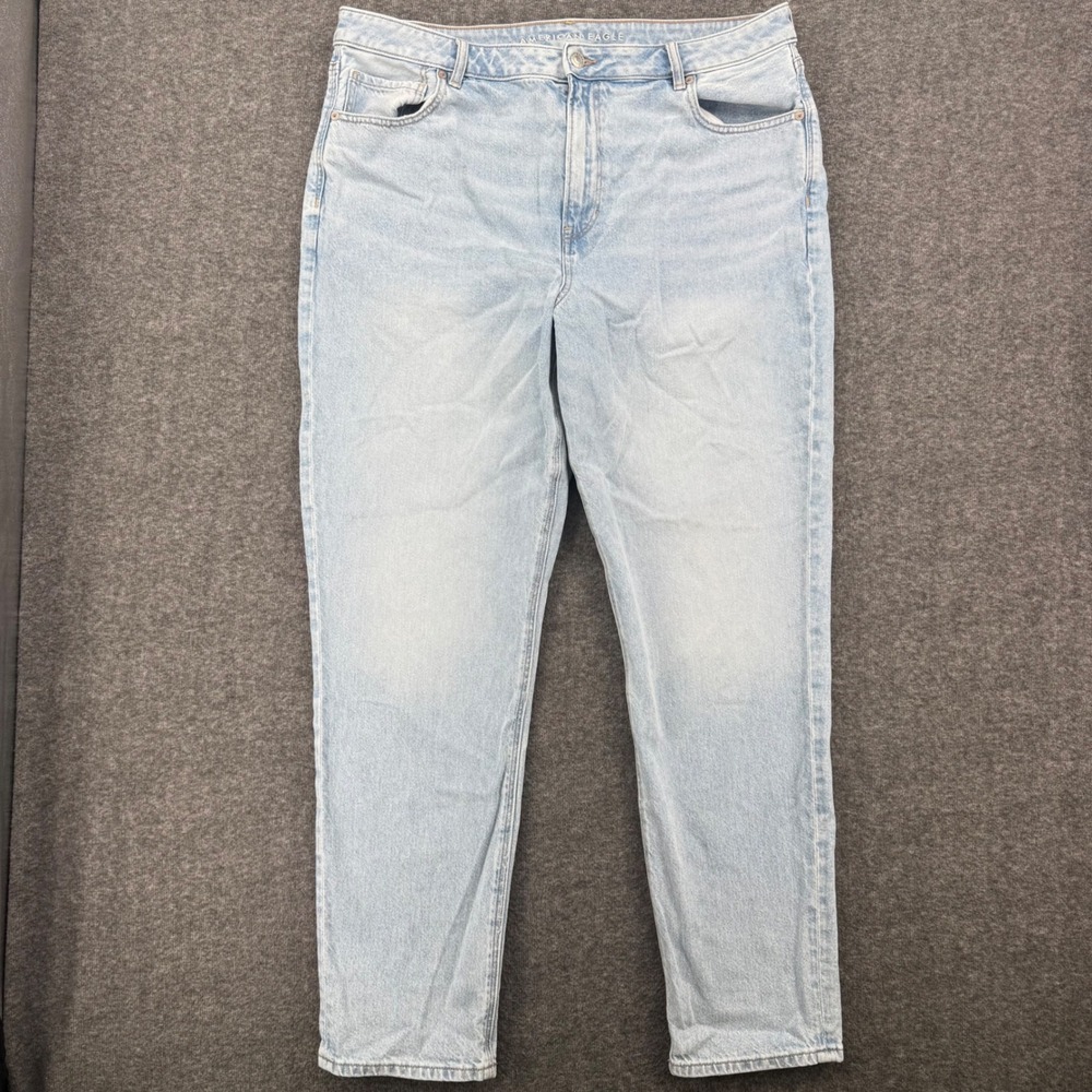 American Eagle Mom Jean Light Wash High Rise Tapered Denim Pants Womens 18 Long